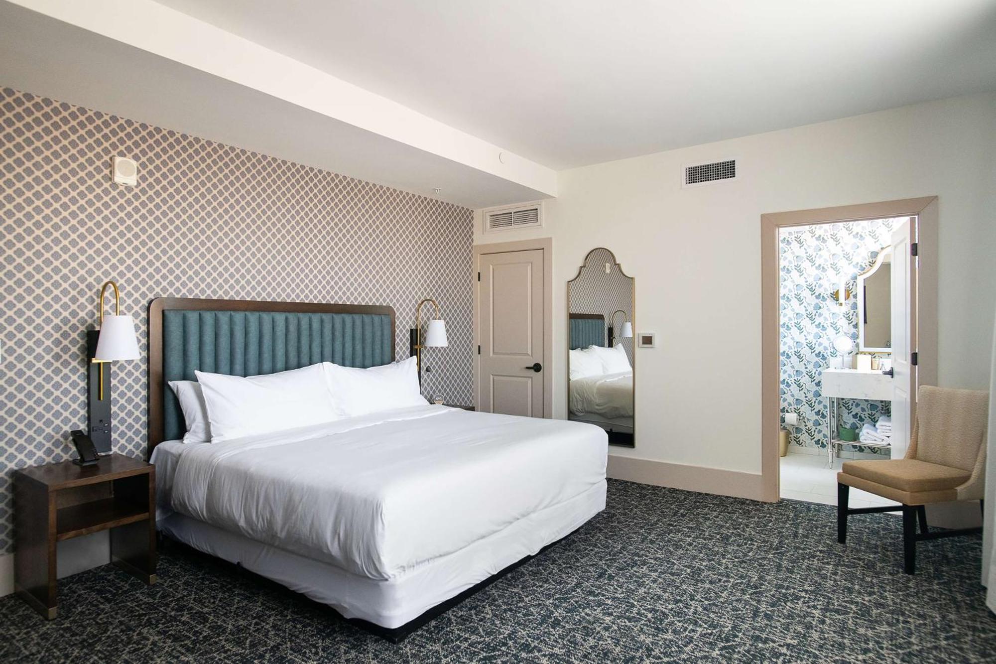 Hotel Petersburg, Tapestry Collection By Hilton المظهر الخارجي الصورة