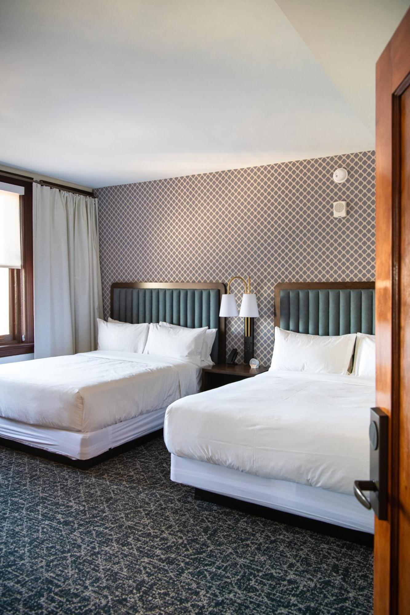 Hotel Petersburg, Tapestry Collection By Hilton المظهر الخارجي الصورة